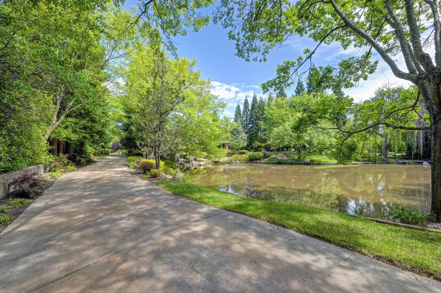 5183 Chelshire Downs Road