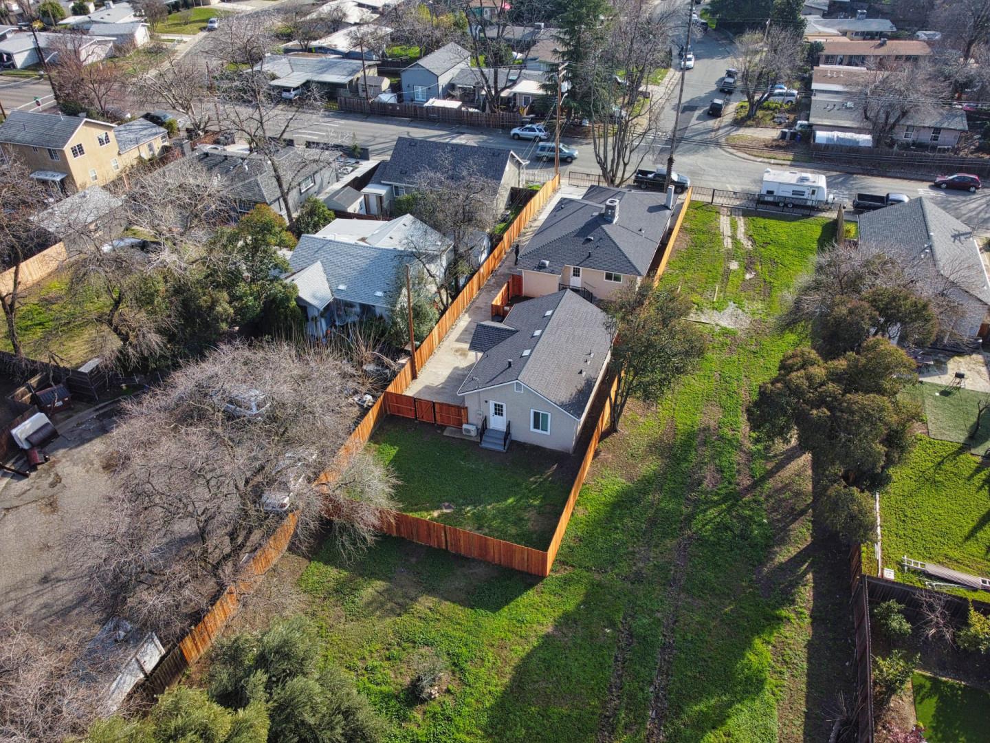 308 6th Street