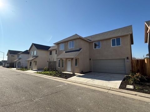571 Jason Drive, Turlock, CA 95380 - MLS#: 225059545