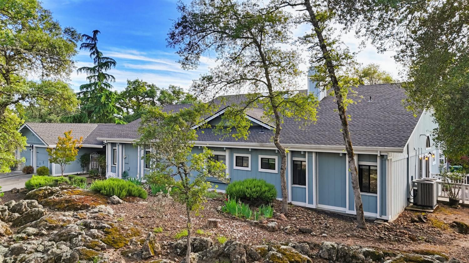 12025 Wanderer Road