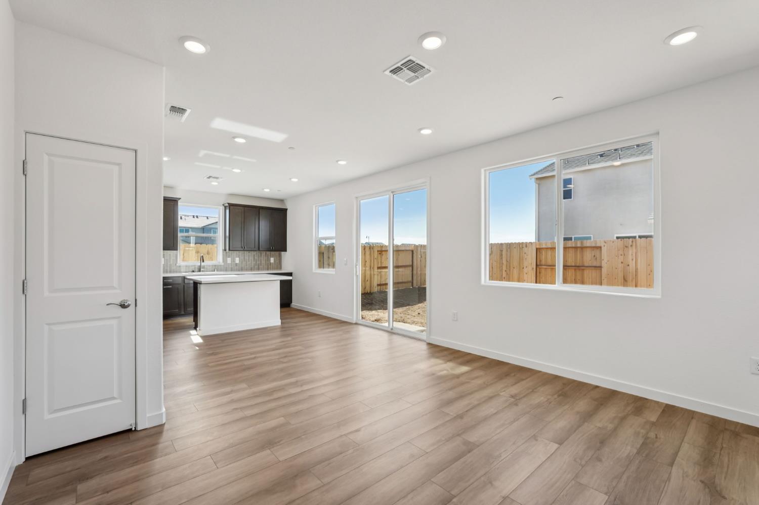 10382 Mornington Way