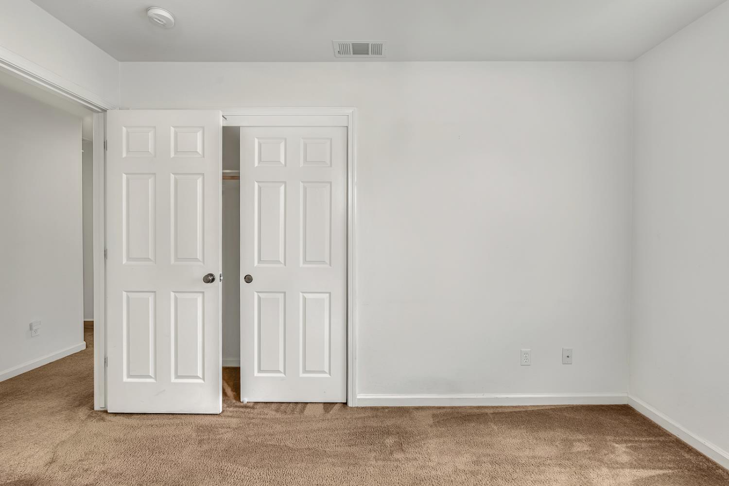 Los Banos, California 93635, United States, 4 Bedrooms Bedrooms, ,2 BathroomsBathrooms,Residential,Active,197923