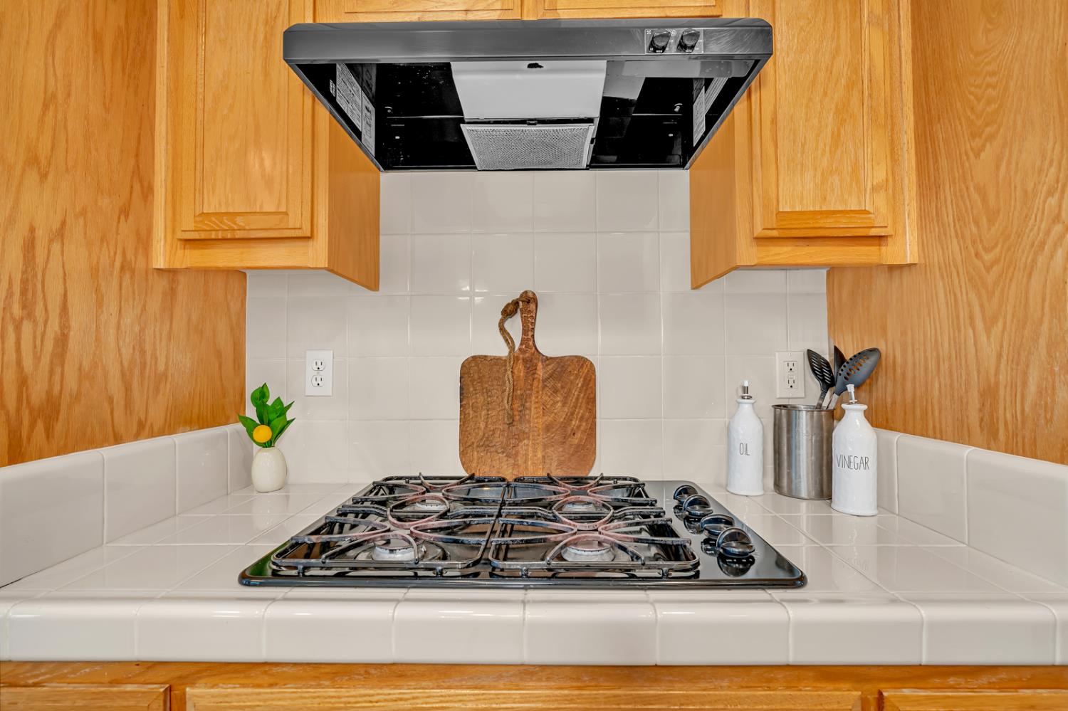 Los Banos, California 93635, United States, 4 Bedrooms Bedrooms, ,2 BathroomsBathrooms,Residential,Active,197923