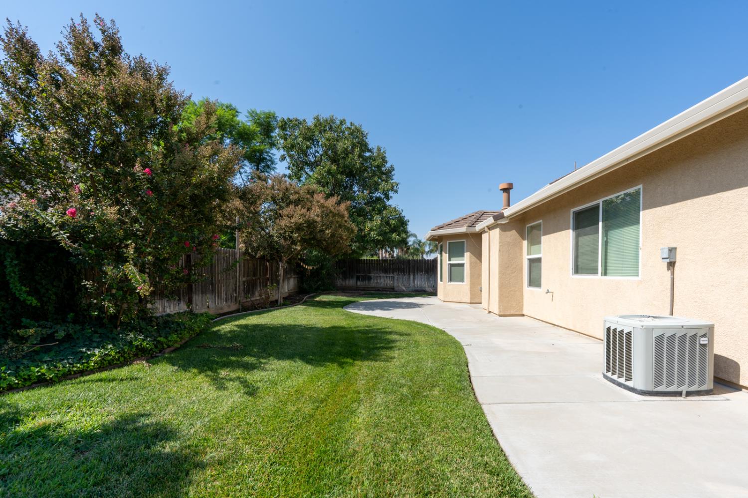 Los Banos, California 93635, United States, 4 Bedrooms Bedrooms, ,2 BathroomsBathrooms,Residential,Active,197923