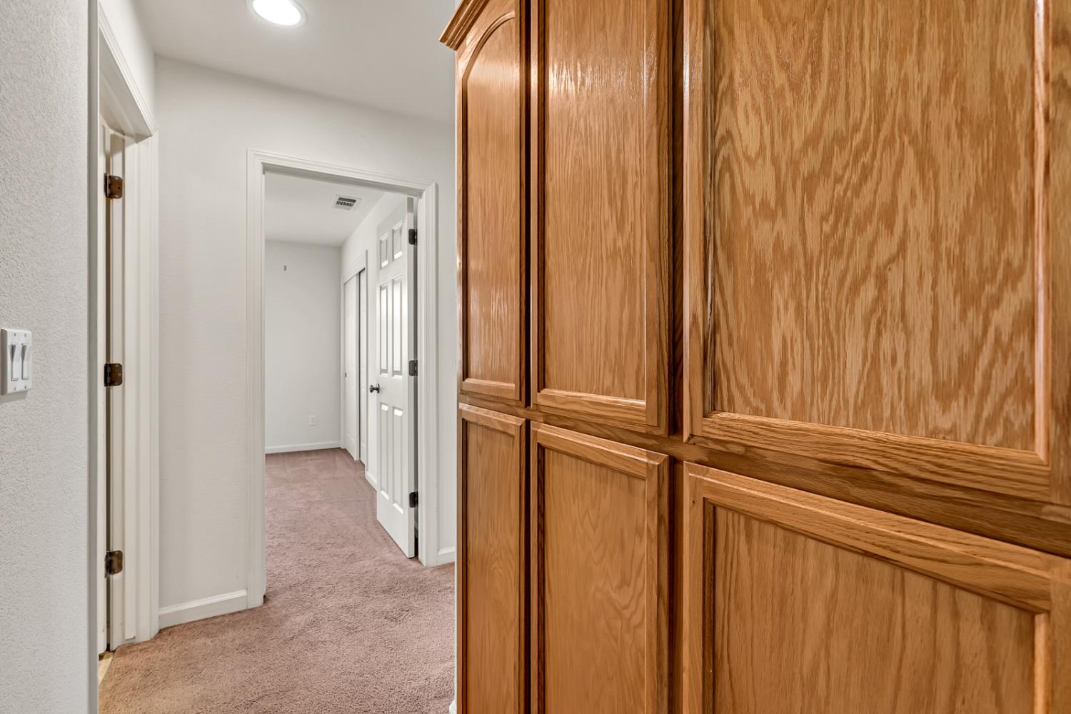 Los Banos, California 93635, United States, 4 Bedrooms Bedrooms, ,2 BathroomsBathrooms,Residential,Active,197923