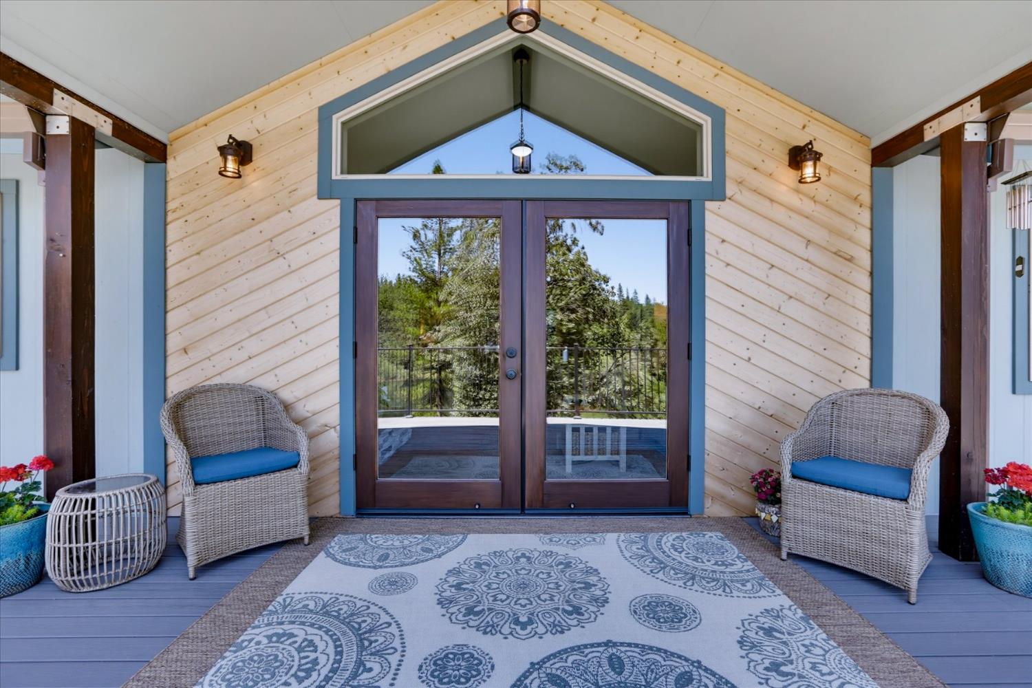 11456 Mirror Lake Court