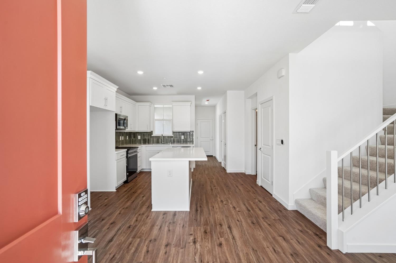 6417 Ventris Walk