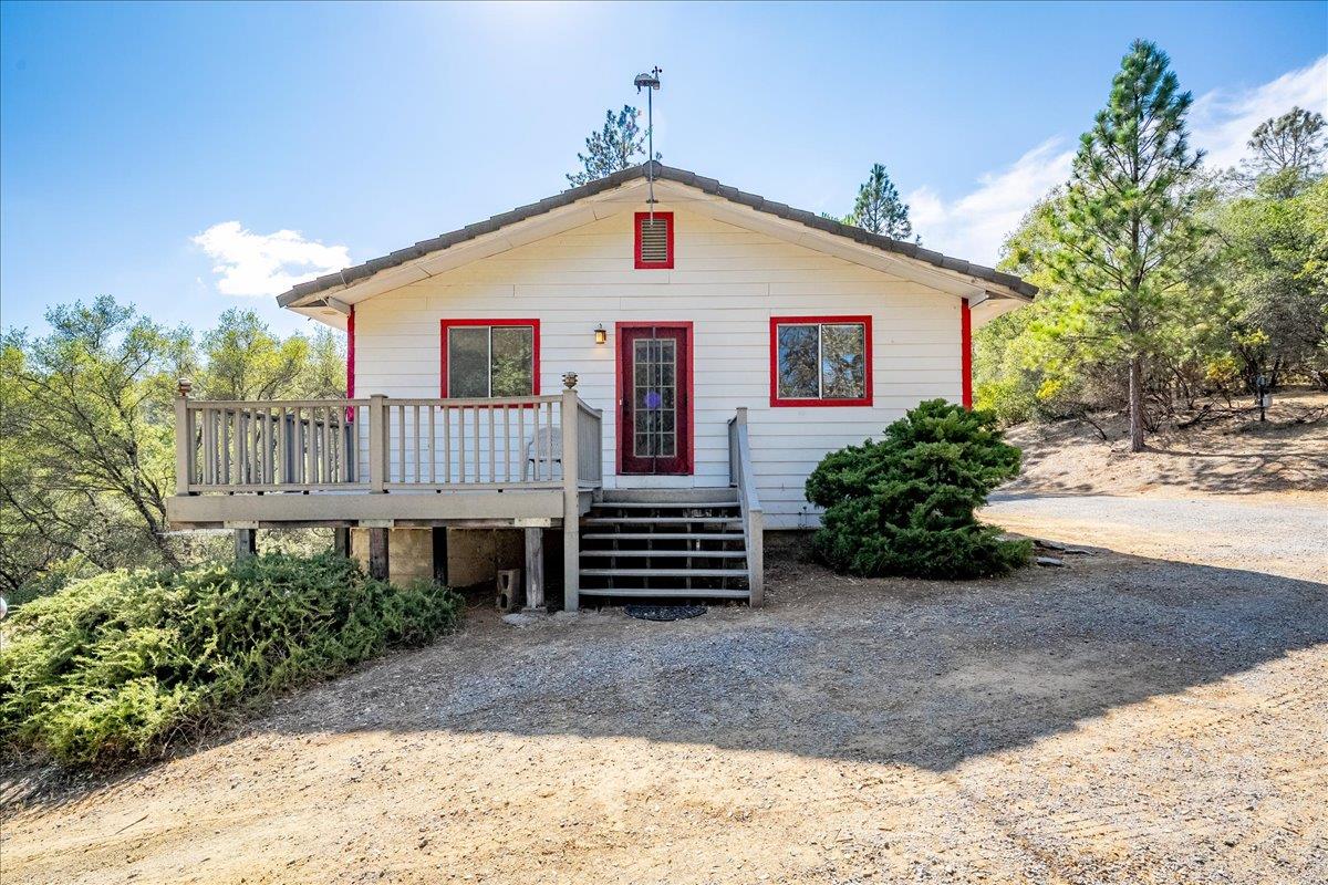 4751 Meadowview Acres Road