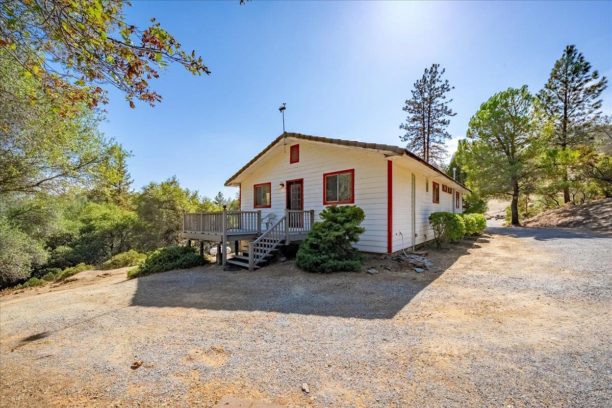 4751 Meadowview Acres Road