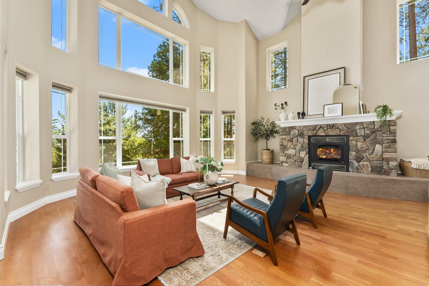 19021 Circle View Drive