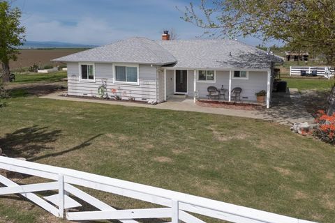 5621 Hankins Road Williams CA 95987