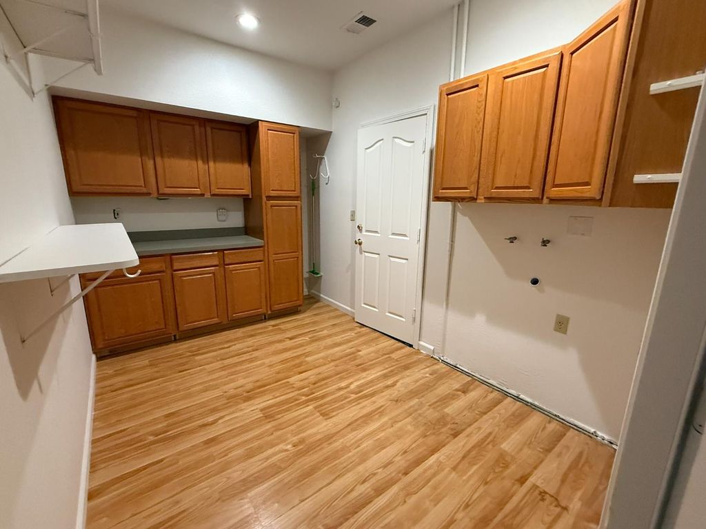 Photo of 726 Willowgreen Circle, Galt, CA 95632 (MLS # 225134972)