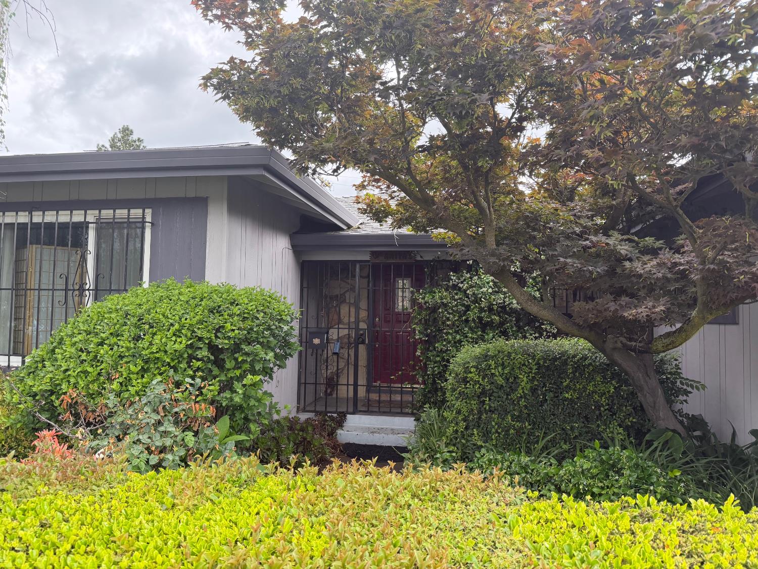 8437 Lake Forest Drive