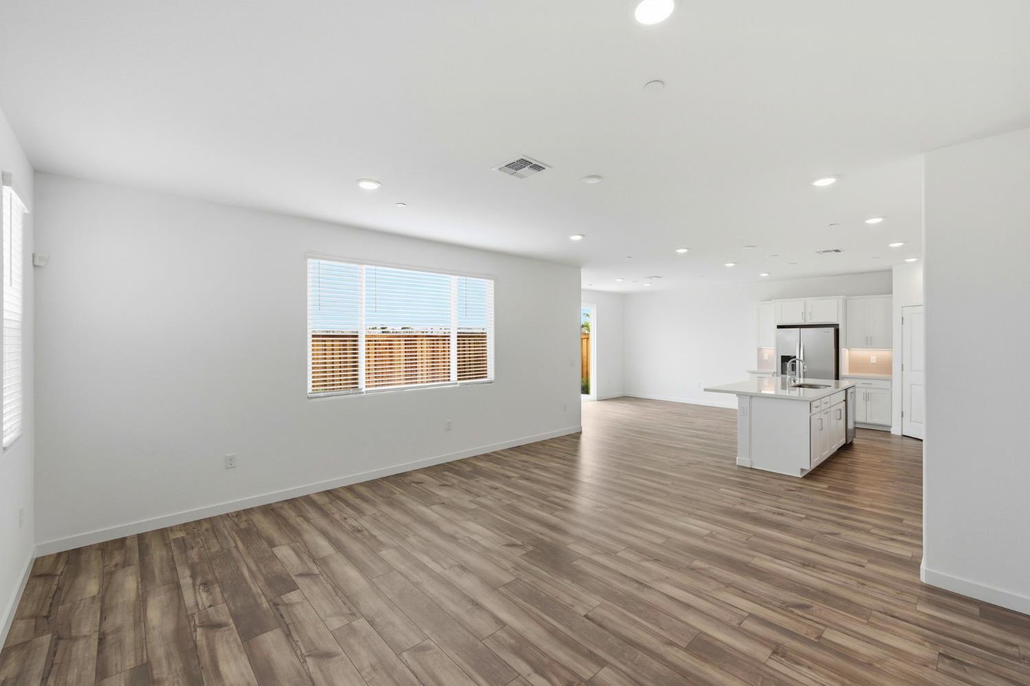 1270 Ribiolo Lane