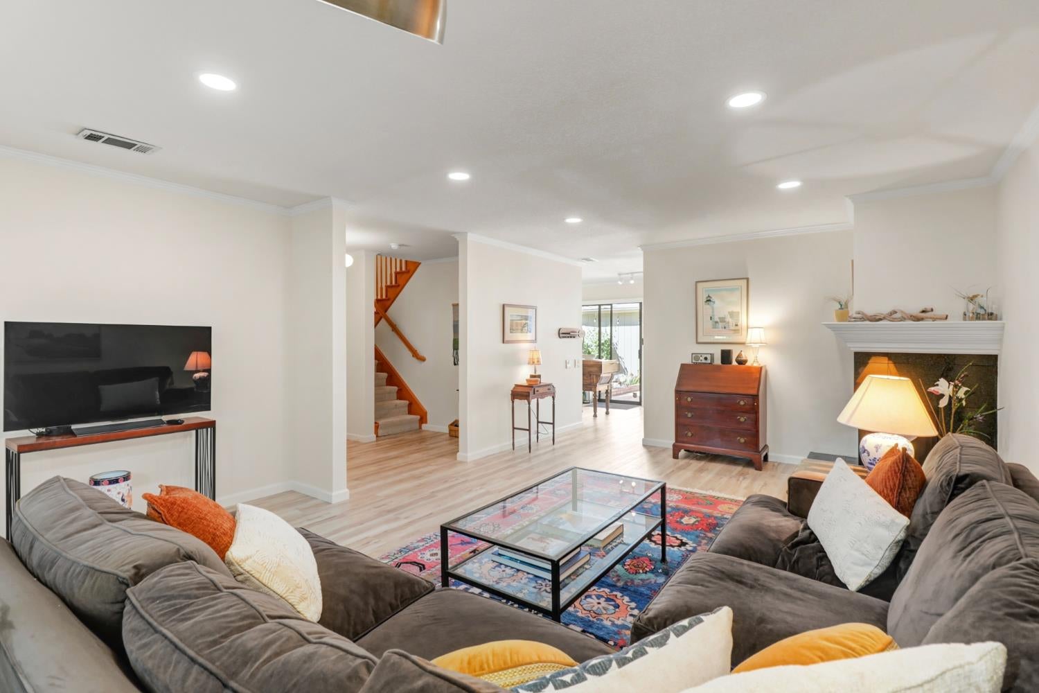 1063 Commons Drive