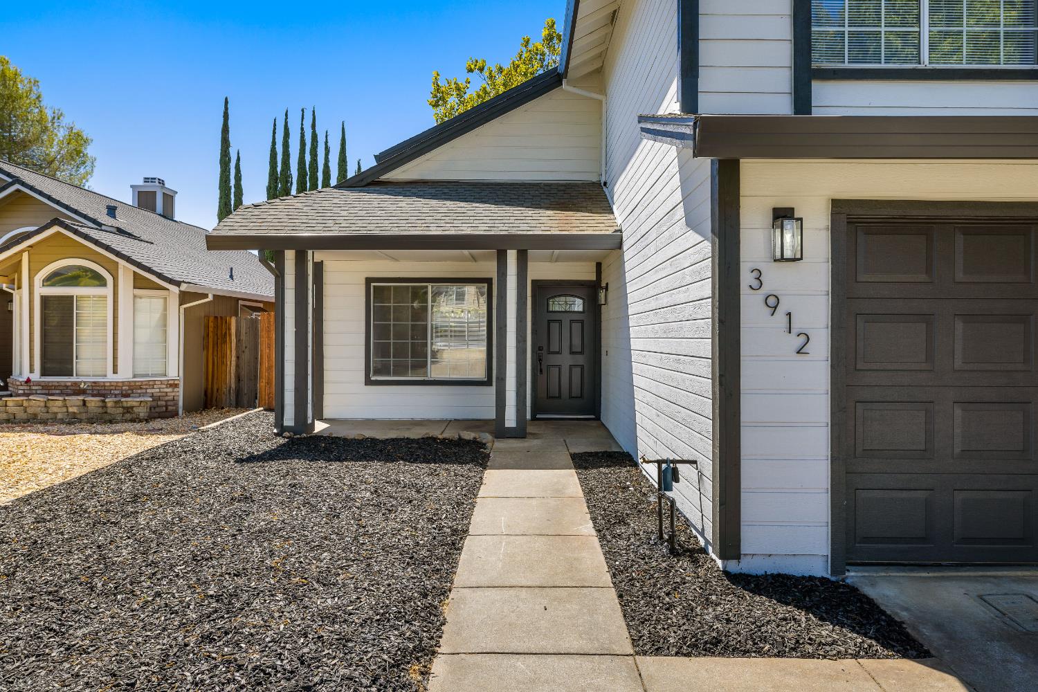 3912 Tawny Meadow Way