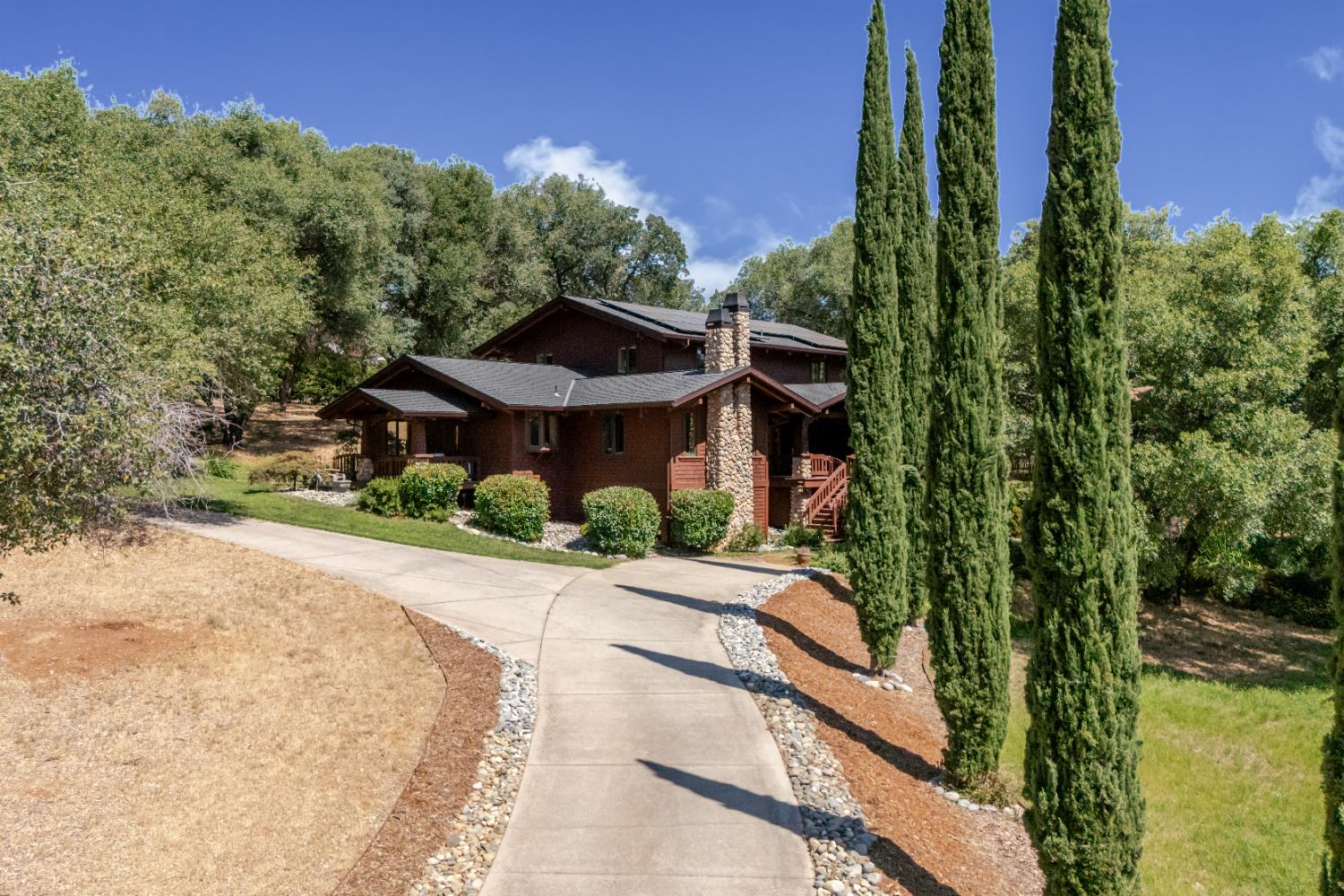 13975 Moss Rock Drive