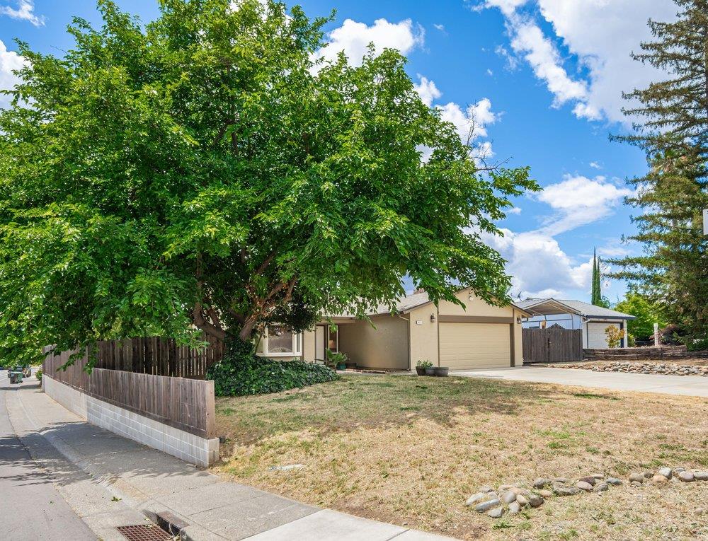 5612 Andes Court
