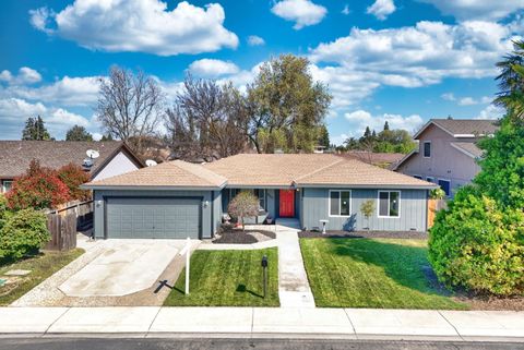 317 Gilbert Drive, Ripon, CA 95366 - MLS#: 225038019