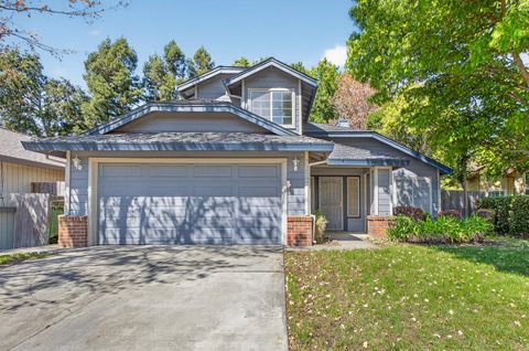 7213 Tiant Way Elk Grove CA 95758