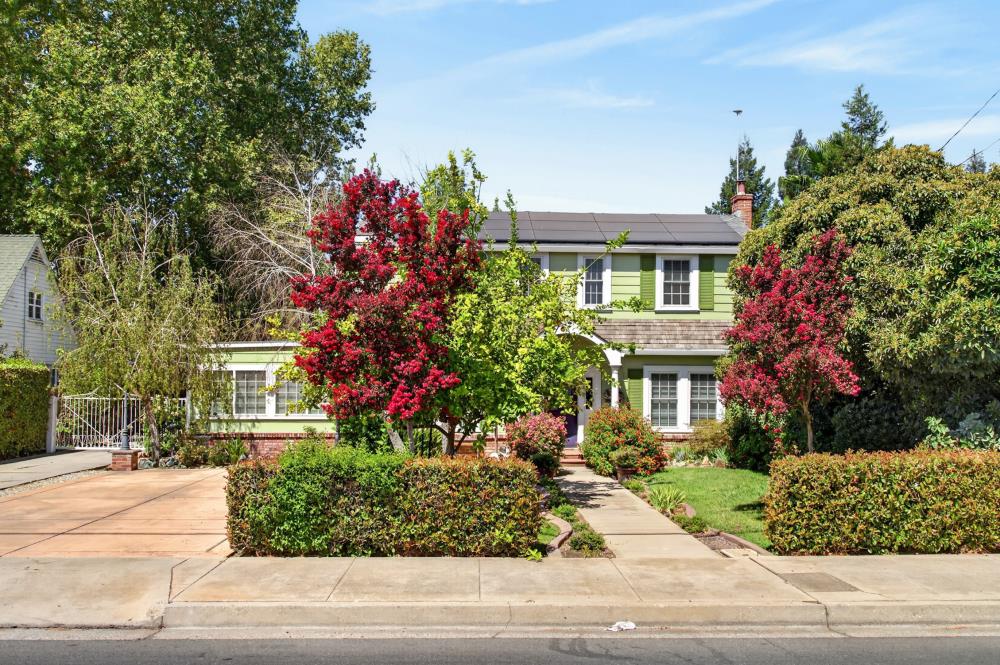 966 Live Oak Boulevard