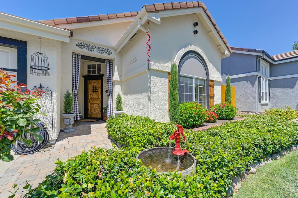 15257 Nueva Drive
