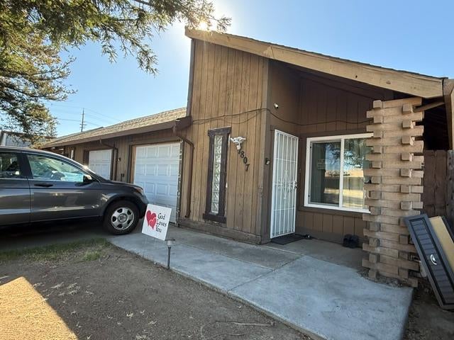 7805 Zenith Drive
