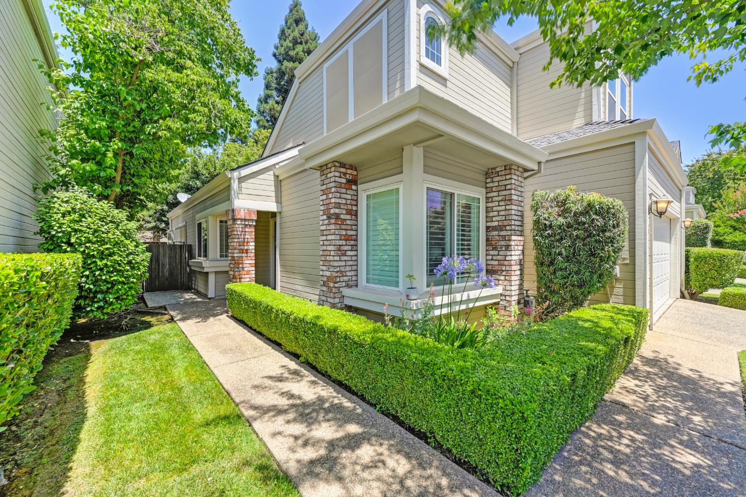 136 River Chase Circle