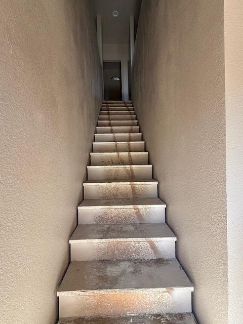 Sacramento, California 95820, United States, 5 Bedrooms Bedrooms, ,5 BathroomsBathrooms,Residential,Active,144171