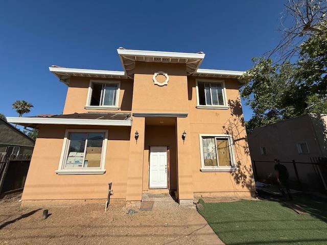 Sacramento, California 95820, United States, 5 Bedrooms Bedrooms, ,5 BathroomsBathrooms,Residential,Active,144171