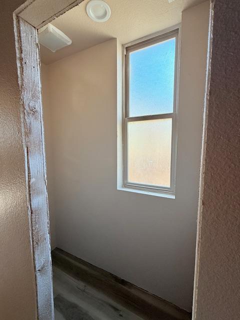 Sacramento, California 95820, United States, 5 Bedrooms Bedrooms, ,5 BathroomsBathrooms,Residential,Active,144171