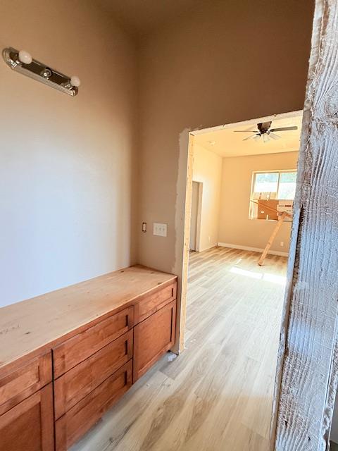 Sacramento, California 95820, United States, 5 Bedrooms Bedrooms, ,5 BathroomsBathrooms,Residential,Active,144171