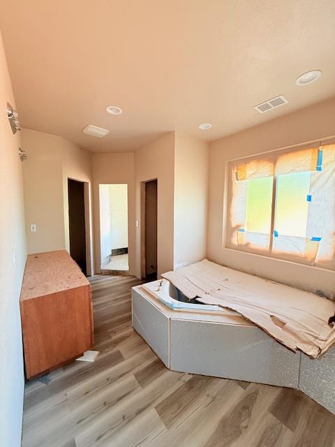 Sacramento, California 95820, United States, 5 Bedrooms Bedrooms, ,5 BathroomsBathrooms,Residential,Active,144171