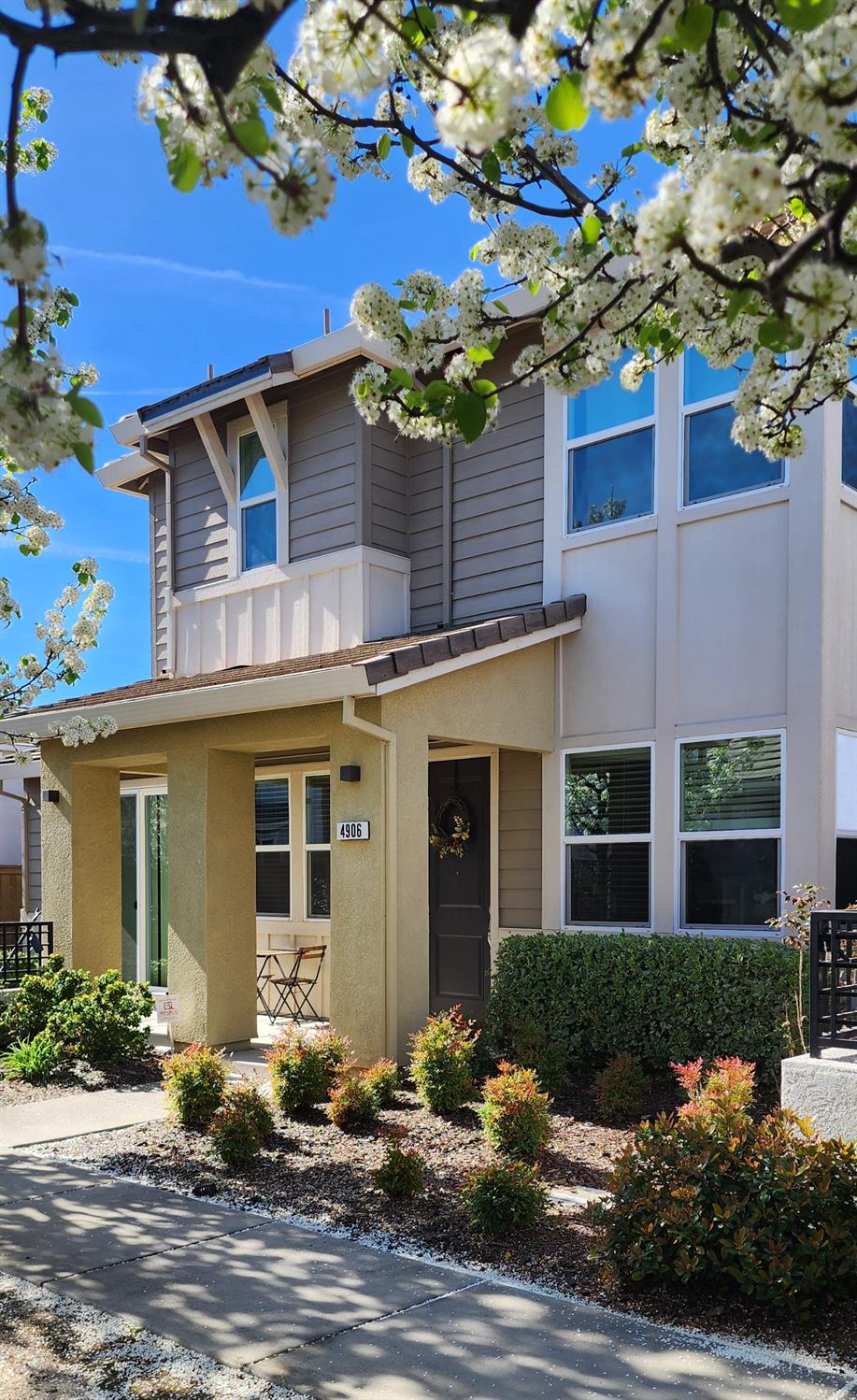 4906 Regatta Court