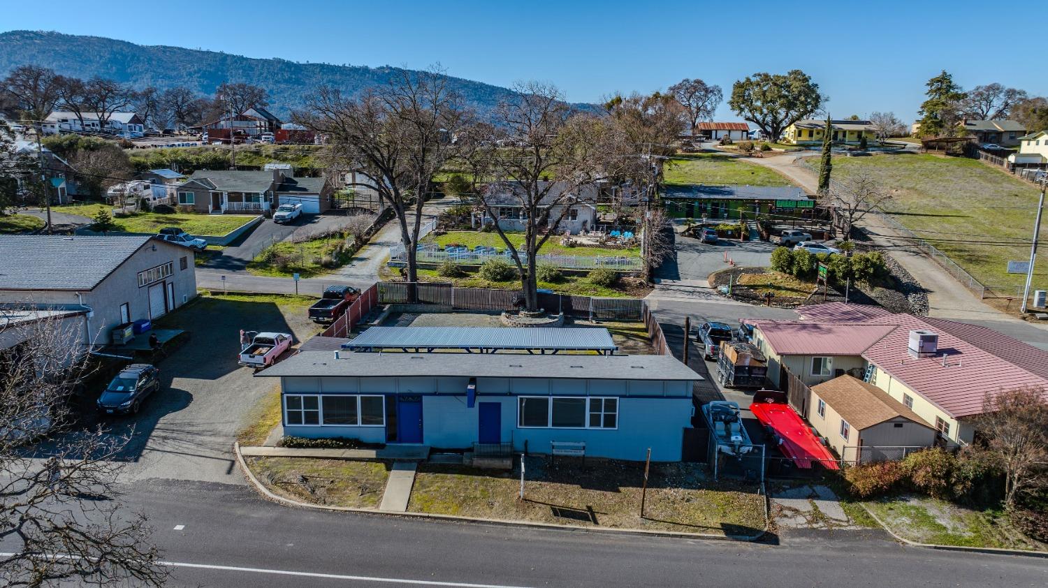 596 E St. Charles Street