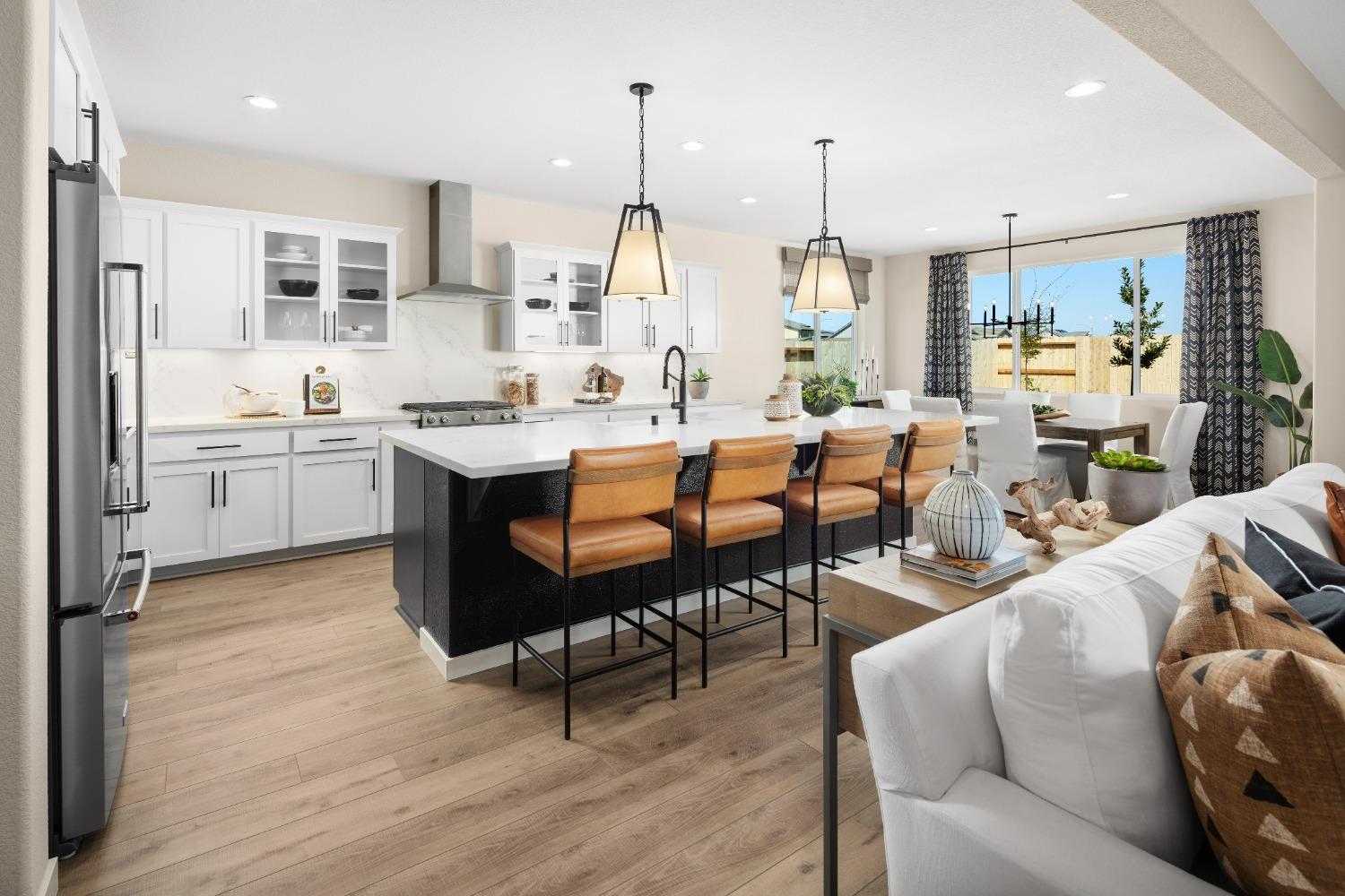 4155 Aura Way