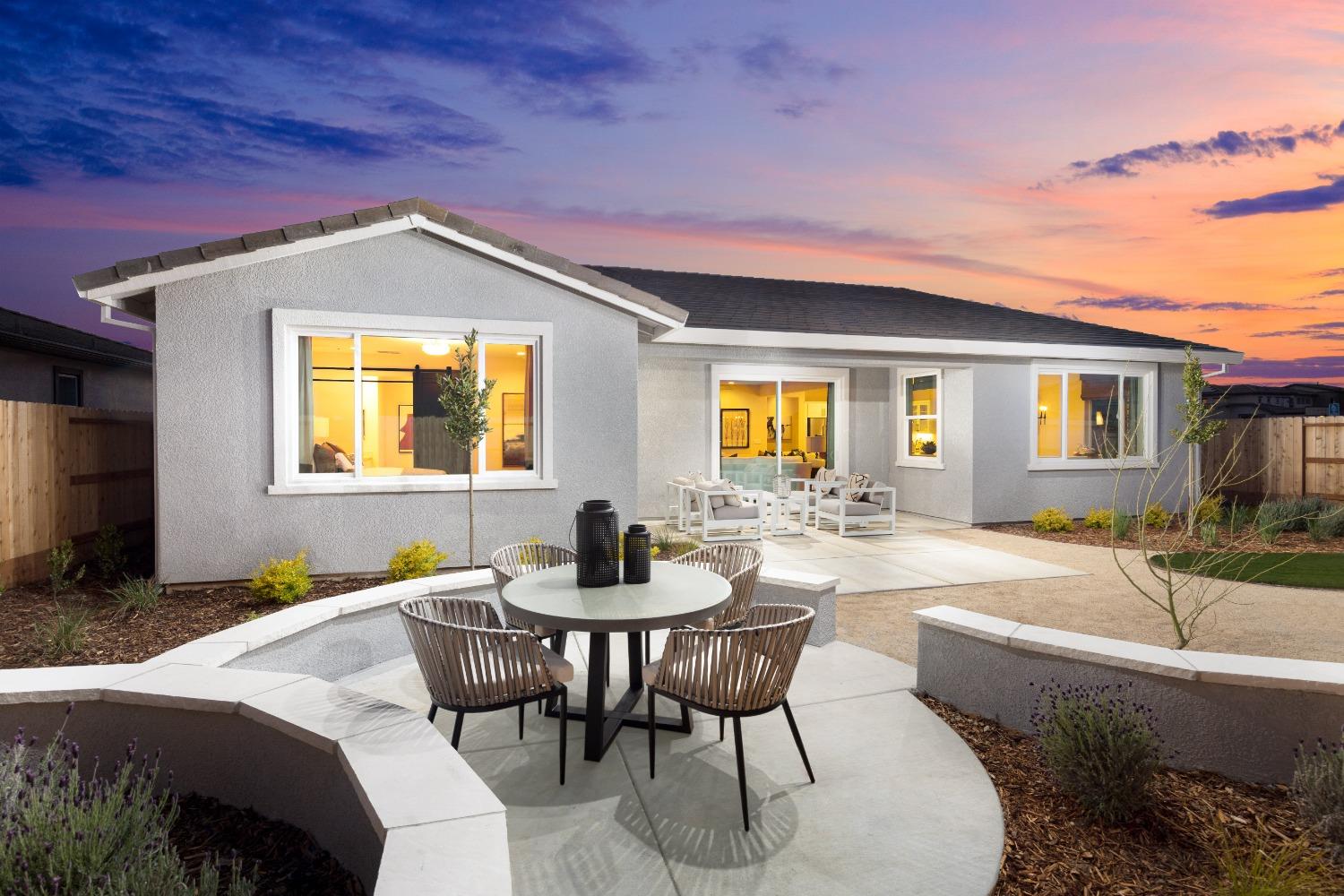 4155 Aura Way