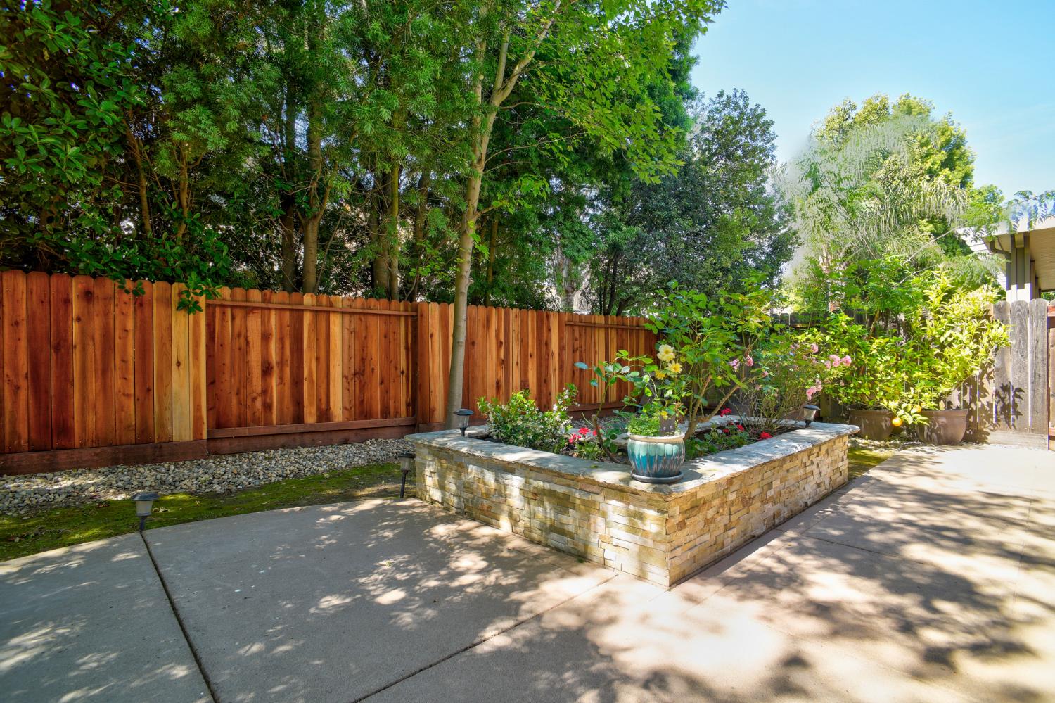 1569 Greenbrier Road