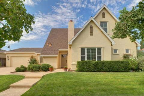 2106 Liberty Drive Woodland CA 95776
