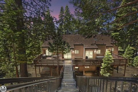 33840 Upper Leland Road B Pinecrest CA 95364