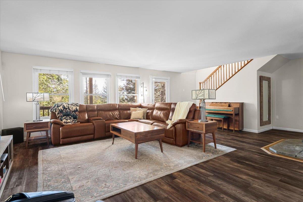 15580 Kitkitdizze Drive