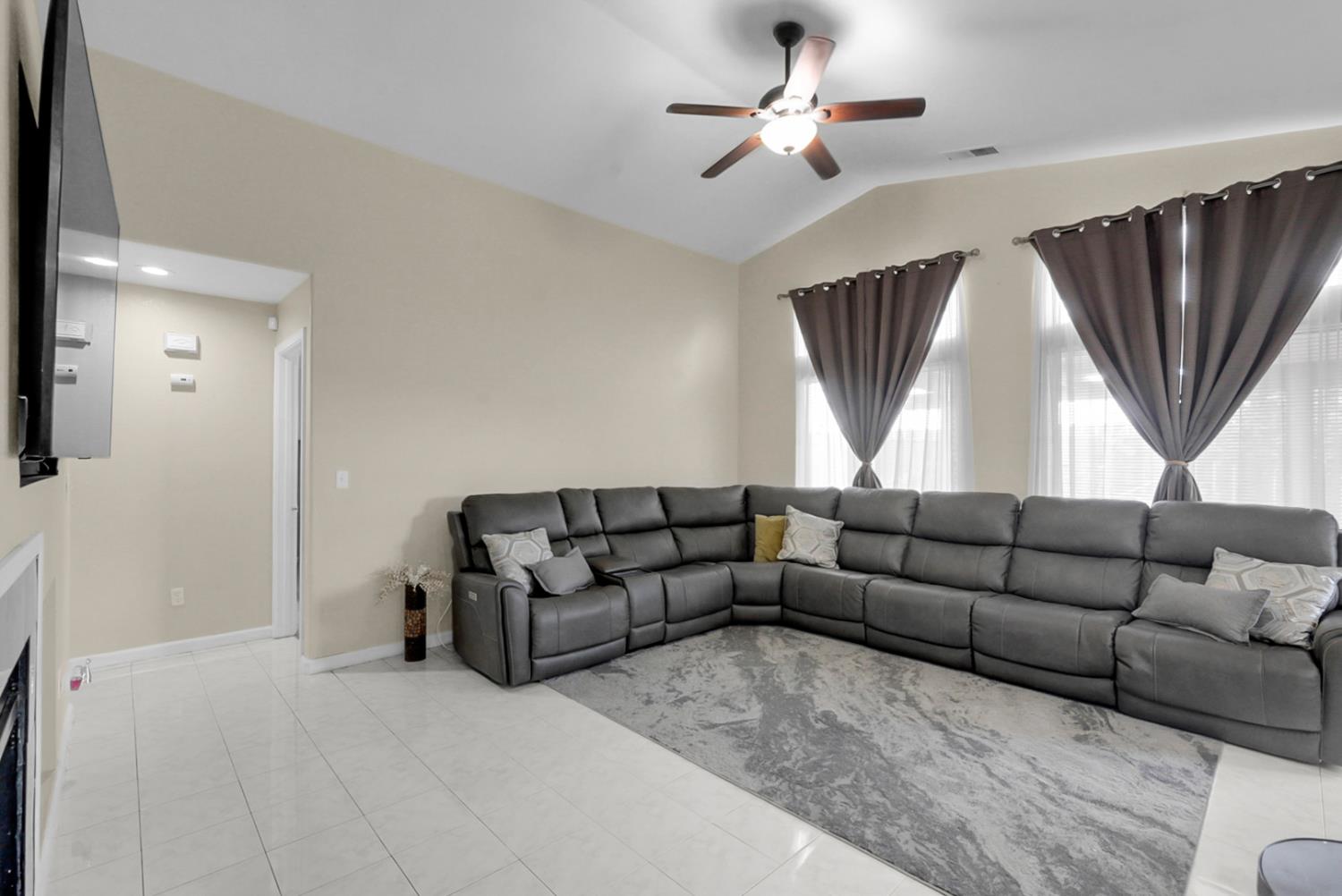 1210 Cherry Oak Lane