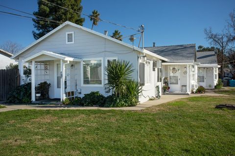 727 Elm Yuba City CA 95991