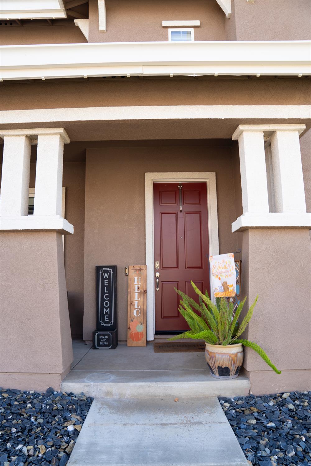 1743 Churchill Downs Circle