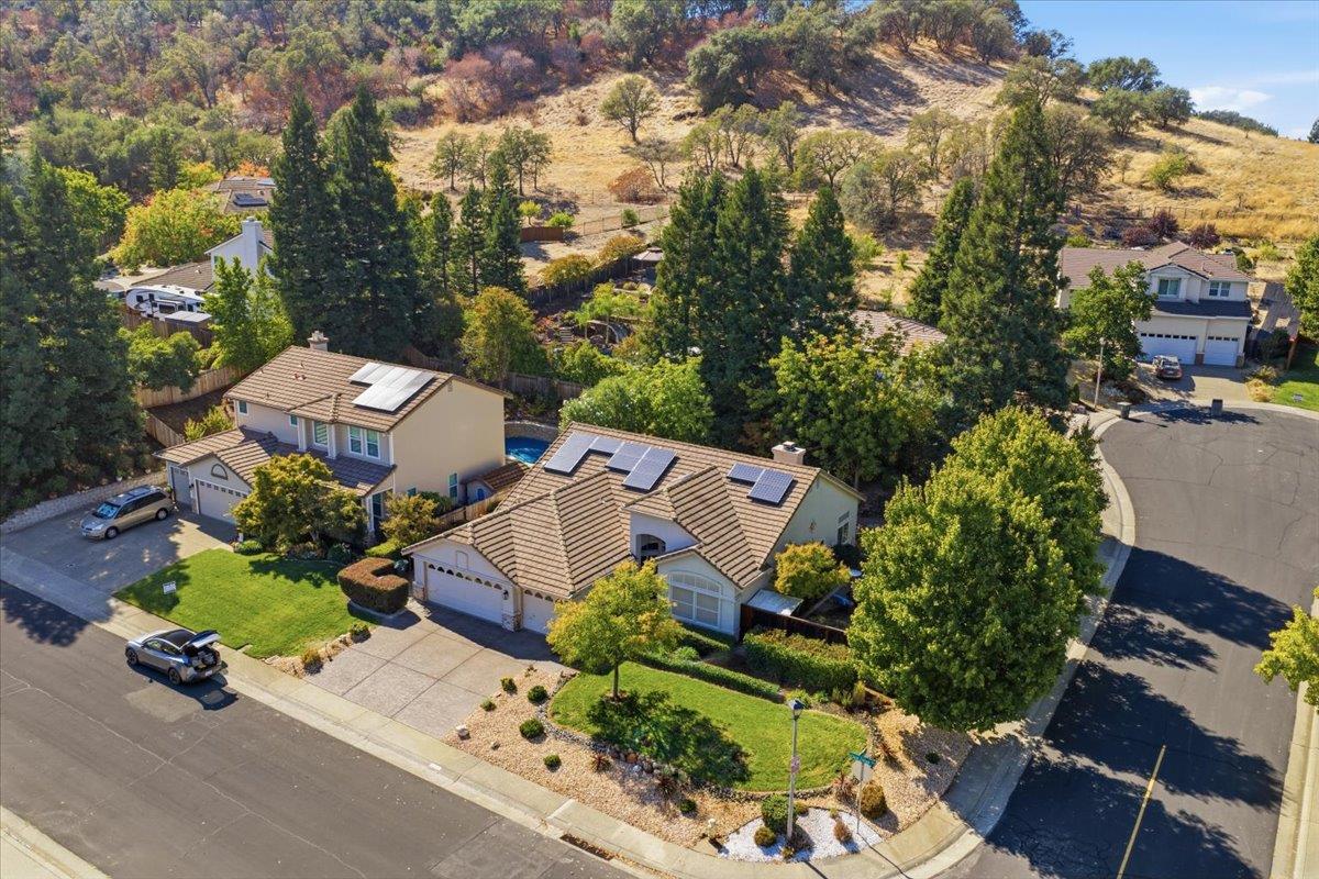 6014 Equestrian Terrace