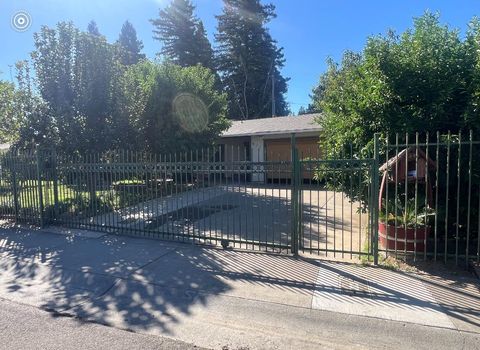 812 Northey Drive Sacramento CA 95833