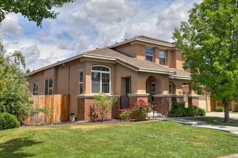 2039 Petruchio Way Roseville CA 95661