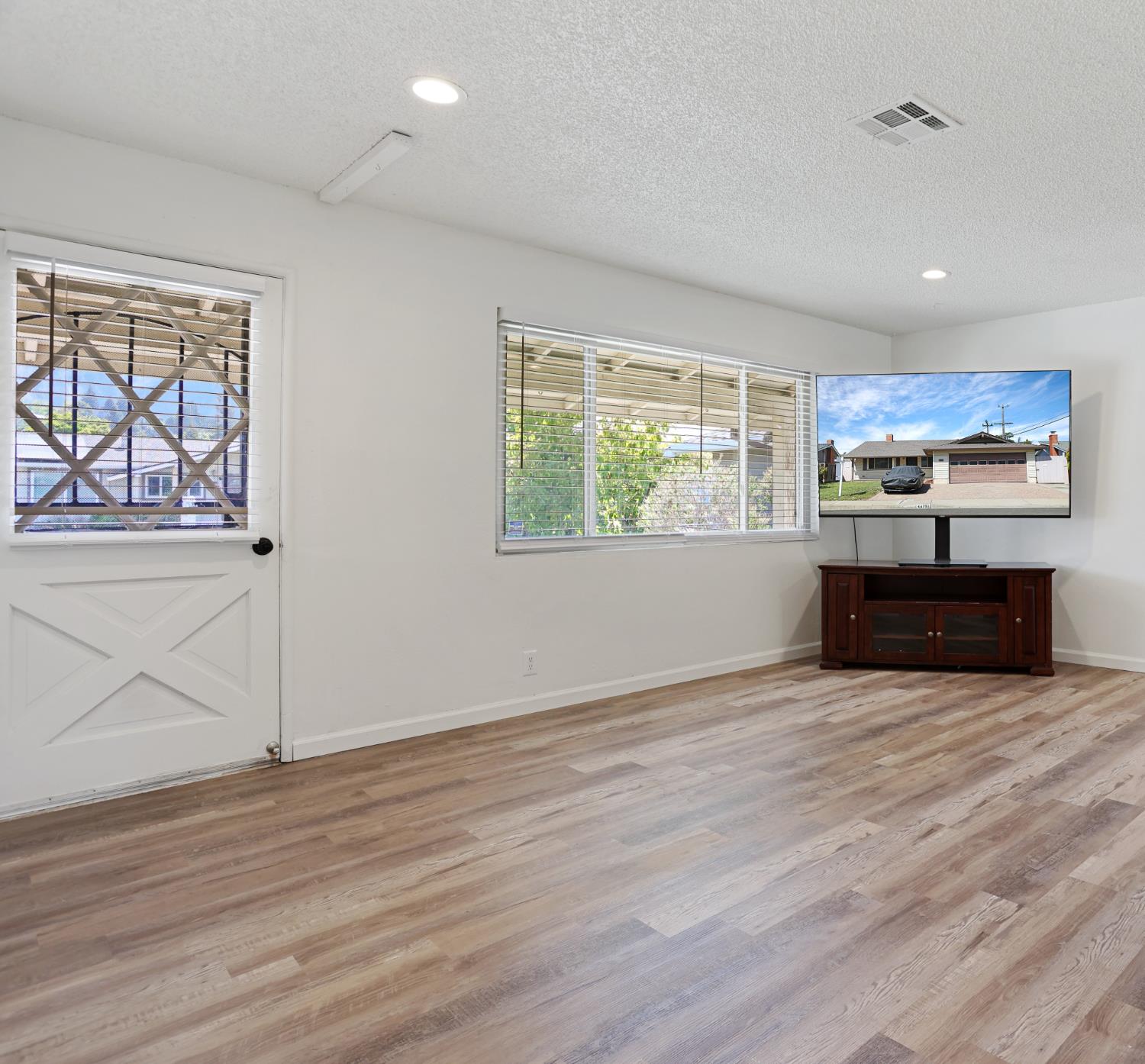 44751 Camellia Dr.