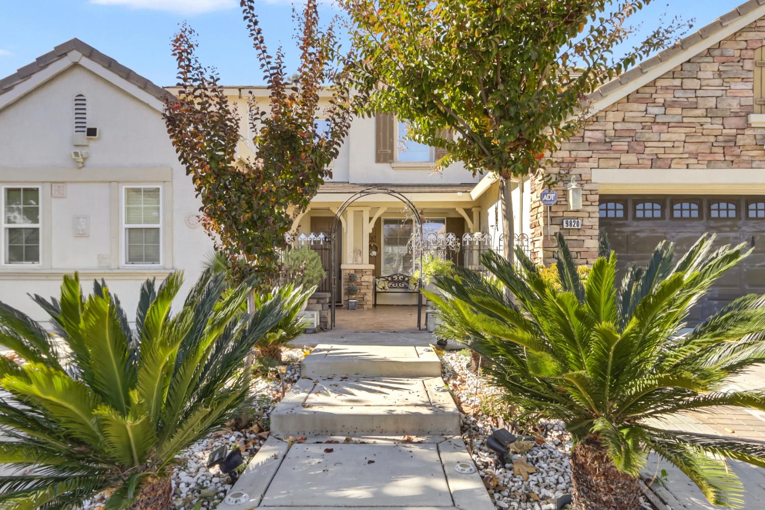 9820 Spring View Way