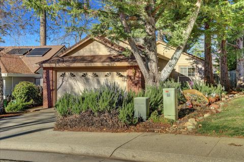 353 Vistamont Drive Grass Valley CA 95945